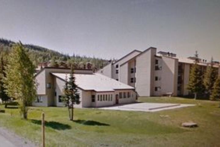 Image of 2 Bedroom Mountain Resort Condo Sleeps 8