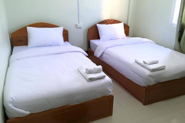 Room 2 of 6