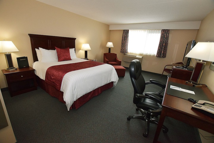 Room 26 of 85