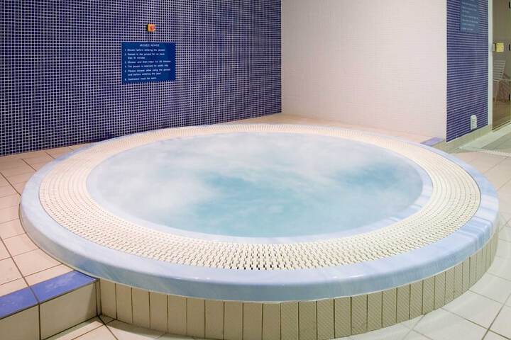 Spa 36 of 47