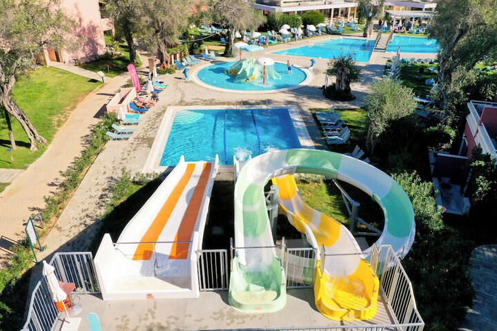 Pool 74 of 108