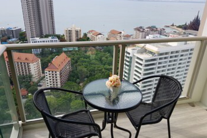 Terrace/Patio 2 of 36