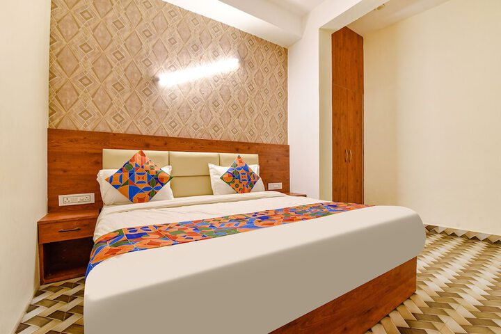 Room 20 of 27