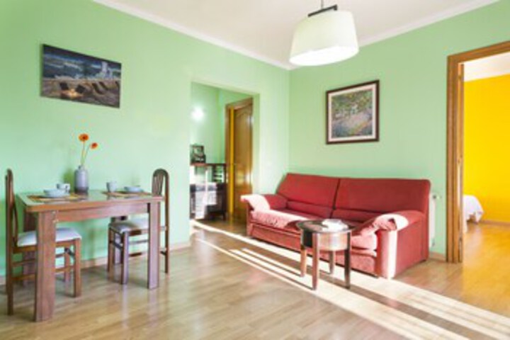 Room 3 of 9