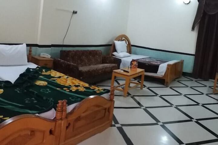 Room 31 of 33