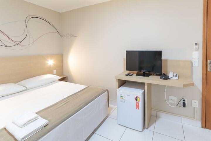 Room 9 of 43