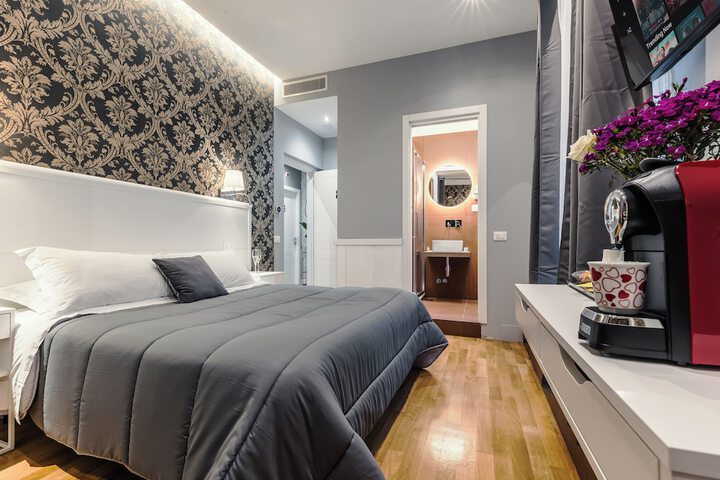 Room 15 of 71
