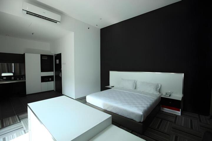 Photo 29