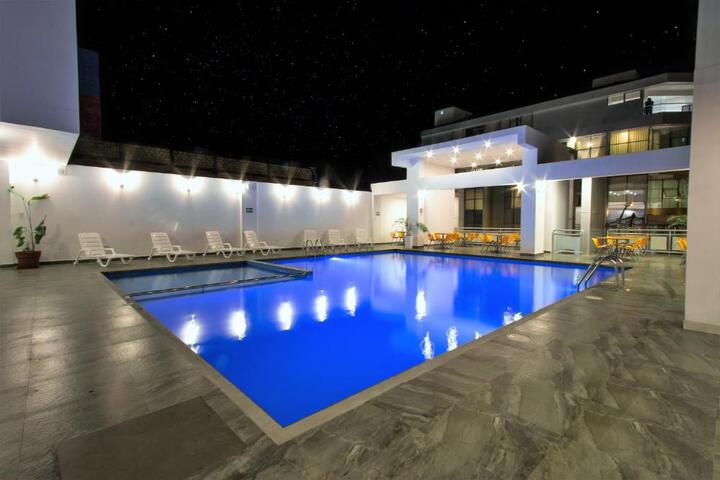 Cumbaza Hotel & Convenciones