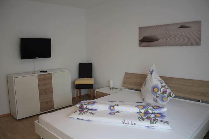 Room 3 of 19