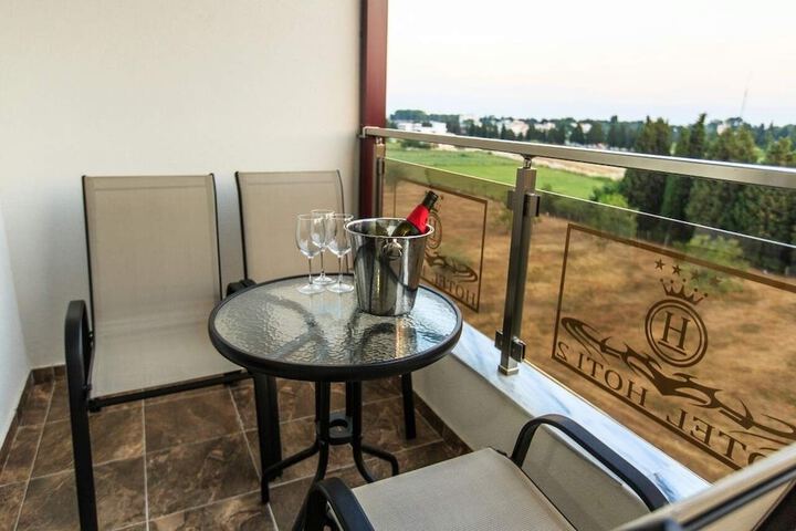 Terrace/Patio 23 of 63