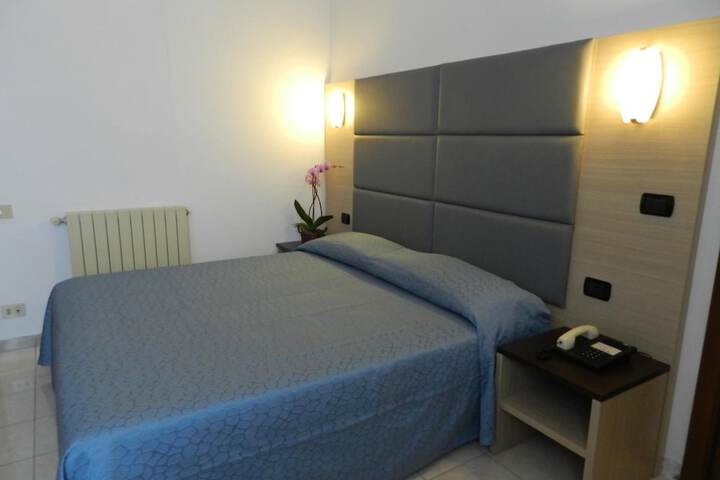 Room 19 of 51