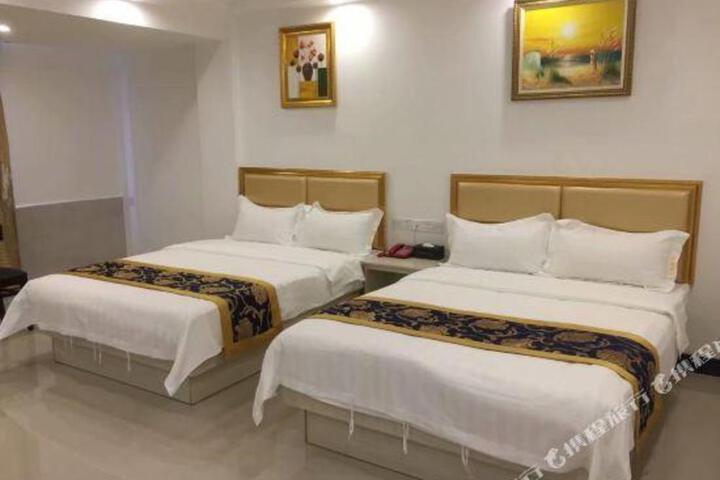 Longxing Business Hotel (Yangchun Railway Station Branch)