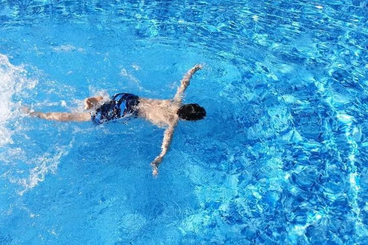 Pool 25 of 60