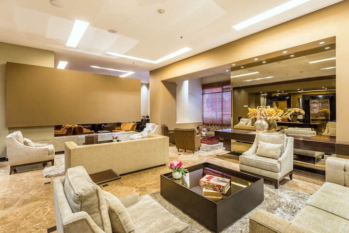 Hotel Lobby