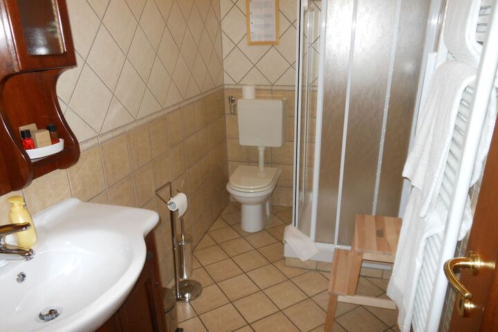 Clean Restrooms