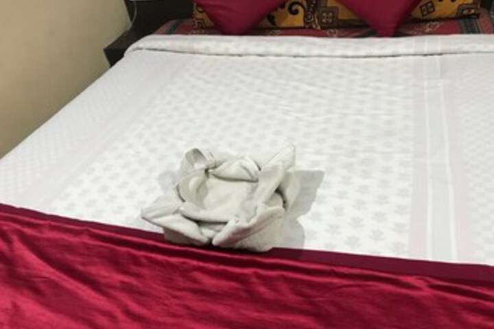 Room 10 of 11