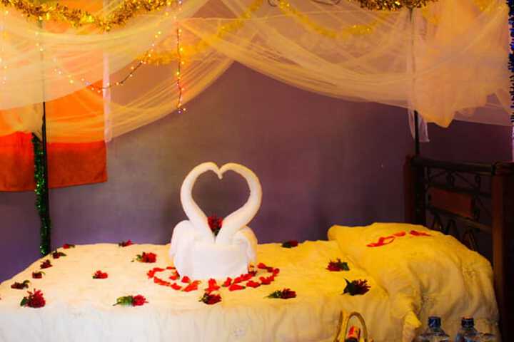 Room 3 of 8