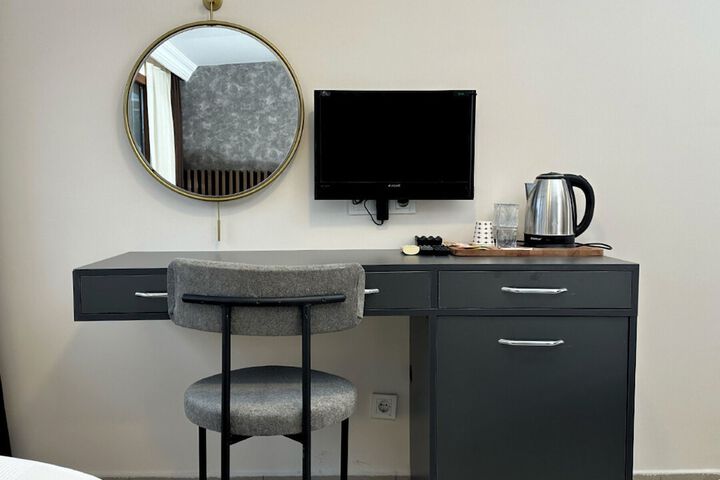 Room 14 of 47
