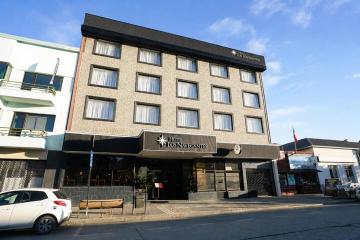 HOTEL LOS NAVEGANTES