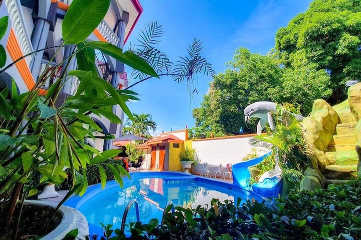 Pool 8 of 14