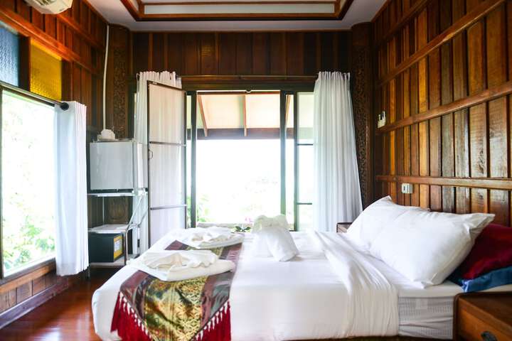 Room 10 of 73