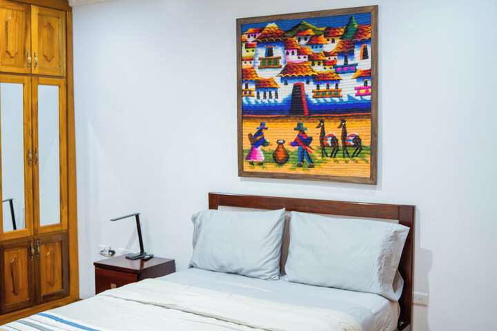 Room 3 of 62
