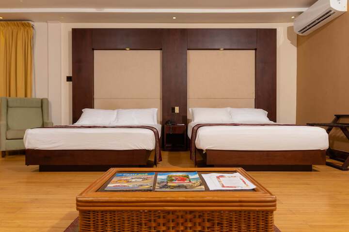Room 49 of 87