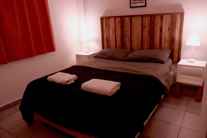 Room 32 of 49