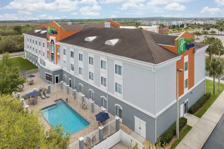 Hotel 62 of 64