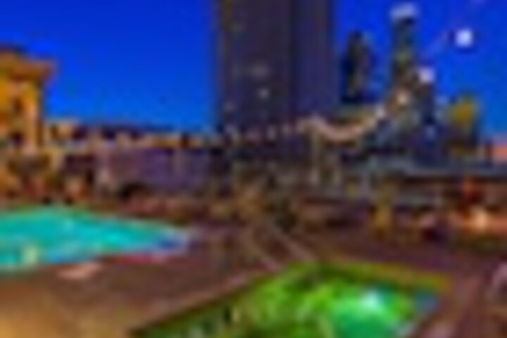 Pool 356 of 516