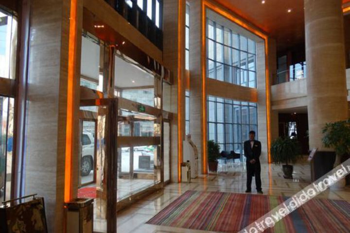 Hotel Interior 20 of 33