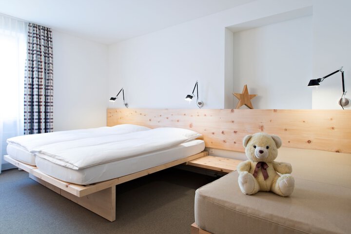 Room 14 of 39