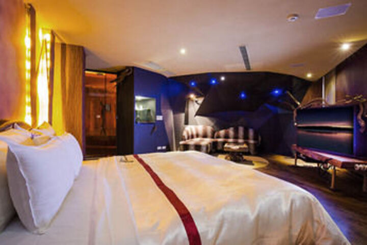 Room 45 of 84