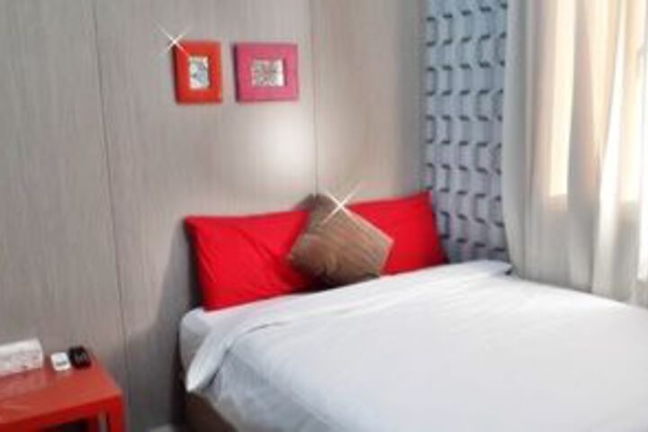 Room 27 of 67