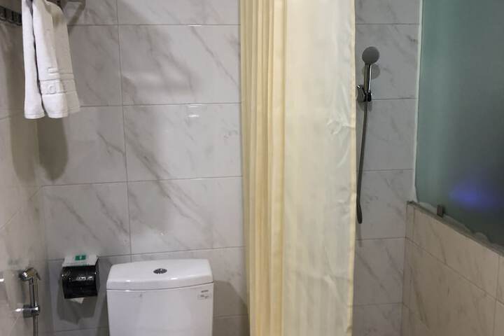 Room 35 of 56