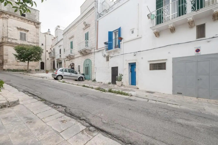 Mindelly Home by Comper Terrace & Netflix