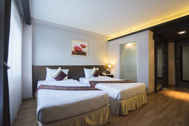 Room 20 of 76