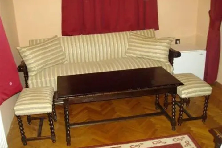 Room 3 of 19