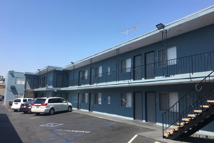 Hotel 3 of 6