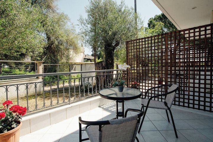 Terrace/Patio 35 of 73