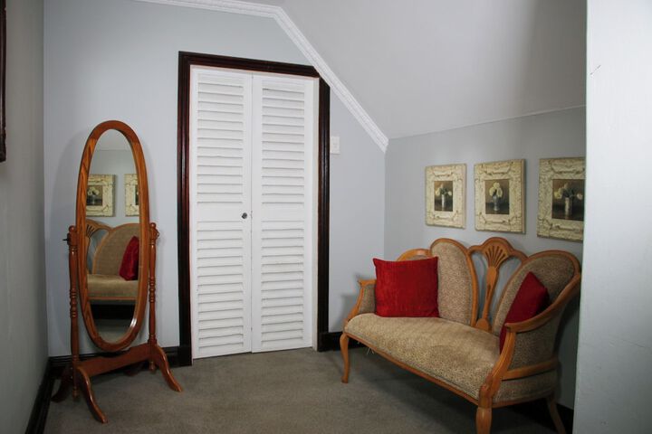 Room 33 of 101