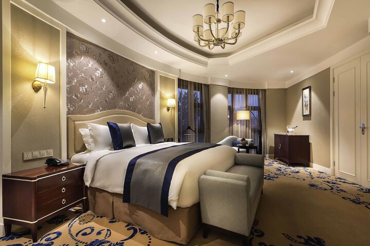 Room 7 of 57