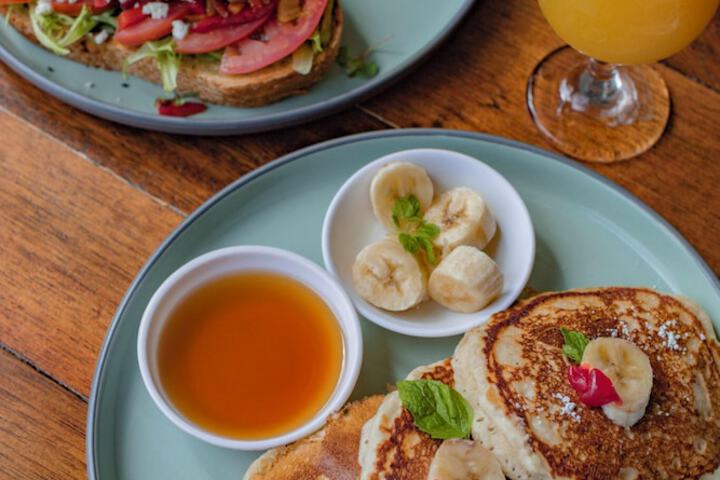 Breakfast/Coffee Service 59 of 99