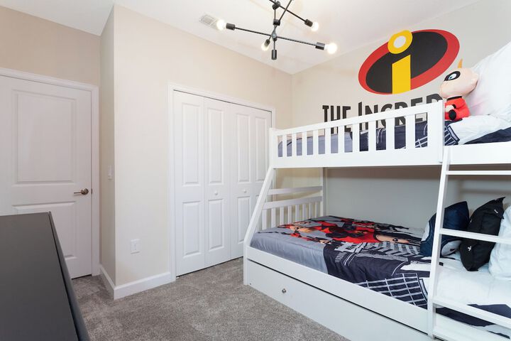 Room 25 of 119