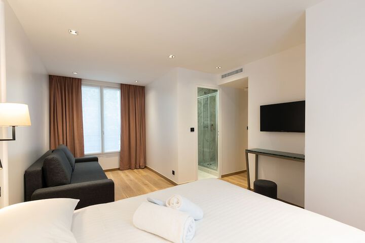 Room 21 of 70