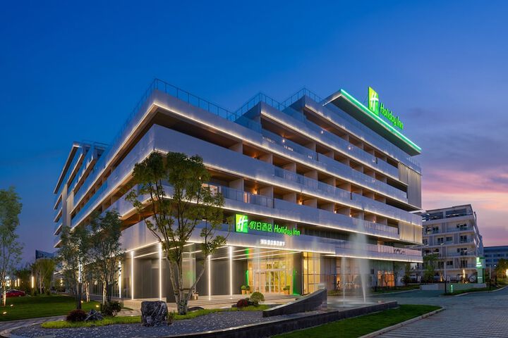 Hotel 51 of 67
