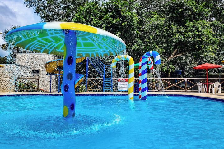 Pool 15 of 16