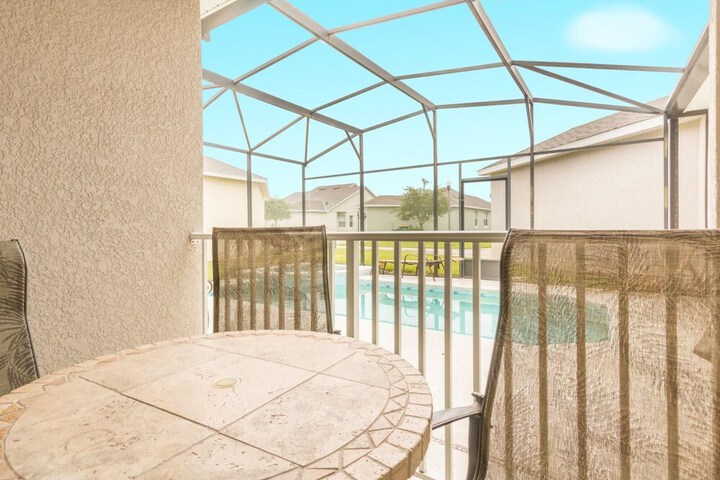 Terrace/Patio 10 of 16