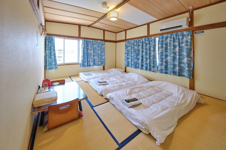 Room 45 of 80
